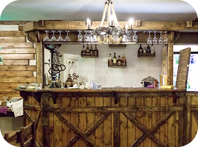 haus_subpage_cafe_img_block_img_1_3.png